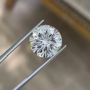 8.20ct of Sparkly custom cut white Topaz